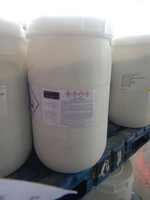 Water Soluble Calcium Hypochlorite 65 Chlorine Odor For Swimming Pool